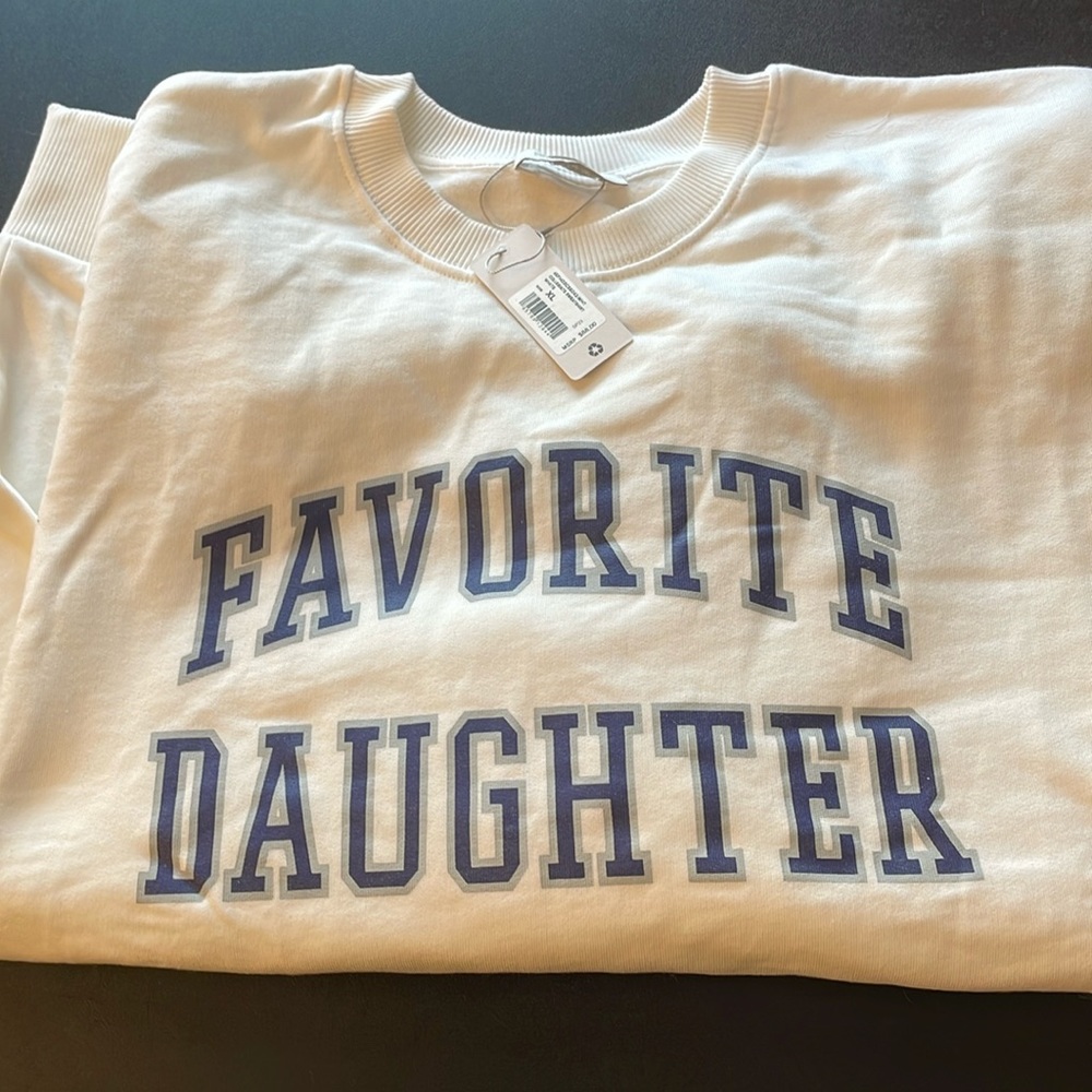 NWT favorite daughter sweatshirt